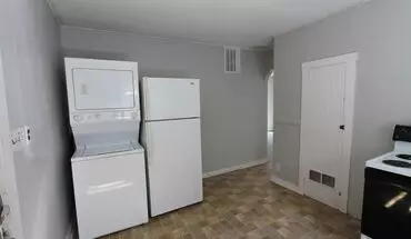5 of 13 Massive Loft Area House for rent in Muncie, IN