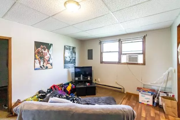 1514 W Jackson St Apartment for rent in Muncie, IN