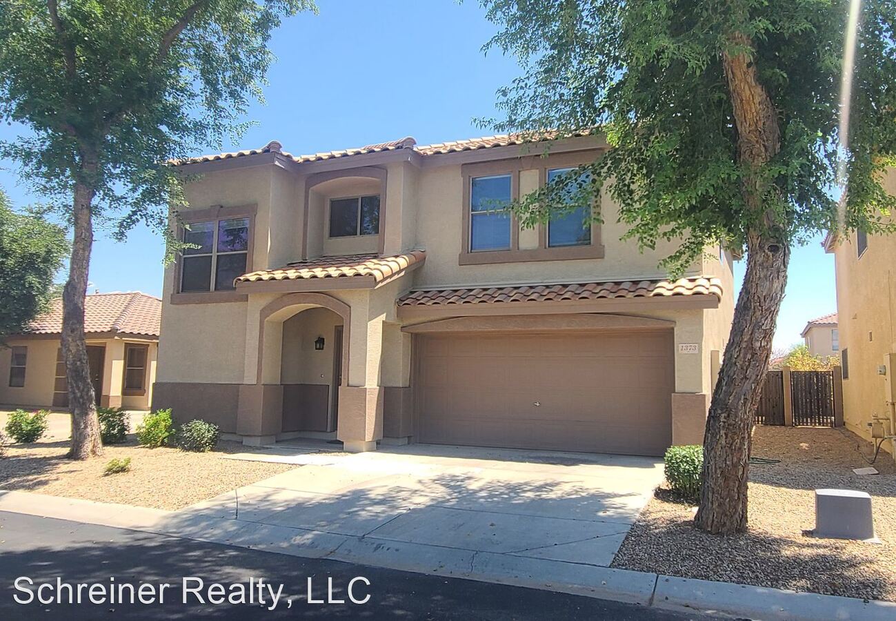 1373 S Wagon Wheel Ct Chandler, AZ House for Rent Rentable