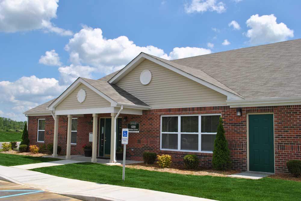 The Retreat At Canterbury Apartments Michigan City, IN