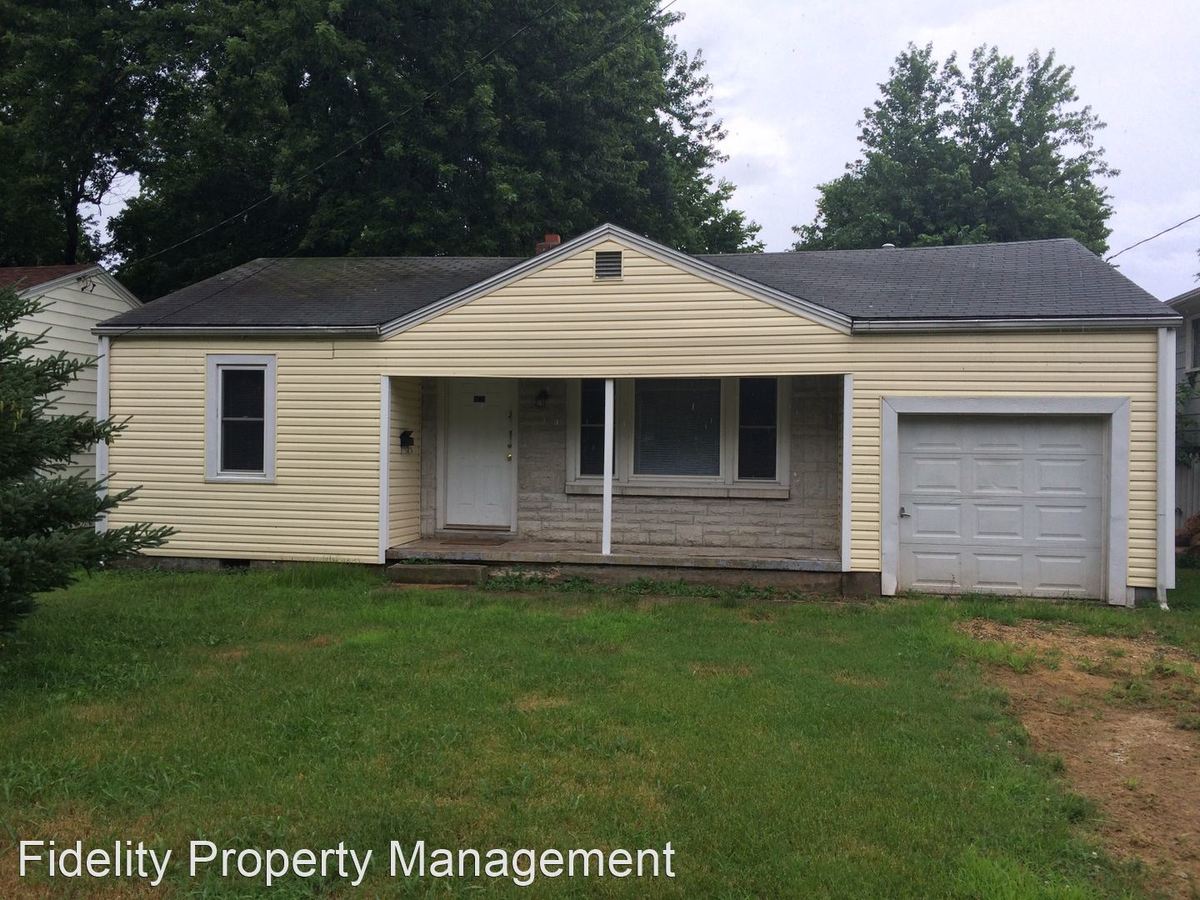 1670 Central St Springfield, MO House for Rent