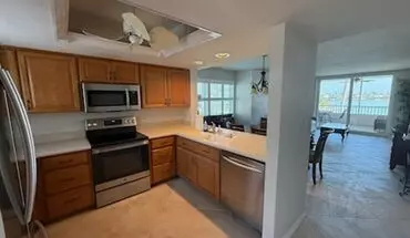2 of 20 Eagle Cay Apartment for rent in Marco Island, FL