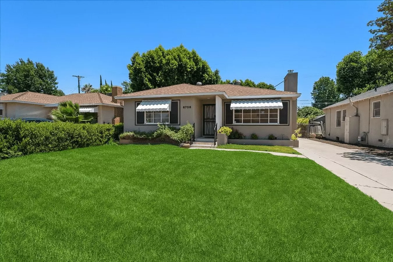 Charming Updated 2-bedroom Van Nuys Home With Garage And Private Yard House for rent in Van Nuys, CA