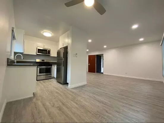 928 S Sherbourne Dr Apartment for rent in Los Angeles, CA
