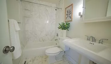 5 of 55 The Notre Dame by Terra Management Apartment for rent in Kansas City, MO