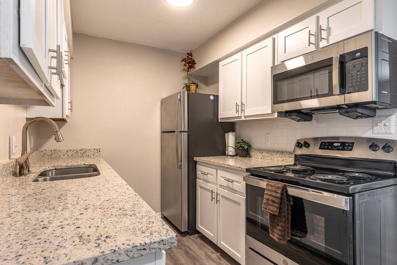 Strawberry Hill Apartments Mesquite, TX Rentable