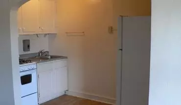 3 of 15 2020 Washington Apartment for rent in Waukegan, IL