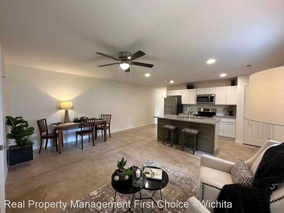 1019 N Spruce Unit 100 House for rent in Wichita, KS