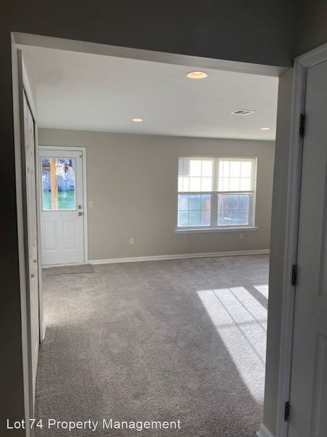 2430 Gillian Ln Easton, PA House for Rent