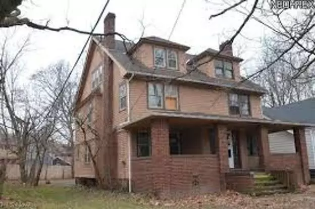 14422-4 Superior Apartment for rent in Cleveland Heights, OH