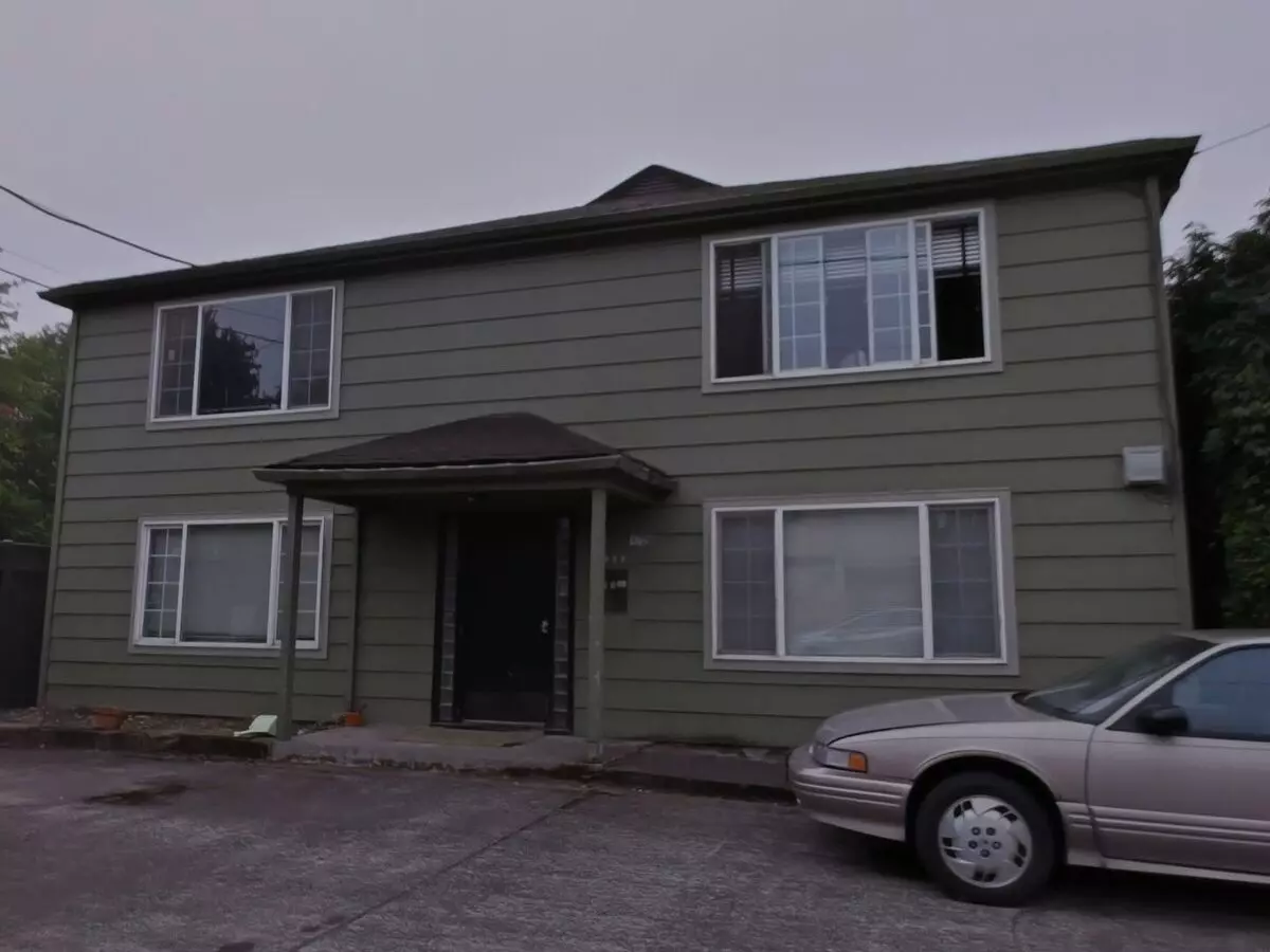 1729 High Aly Apartment for rent in Eugene, OR