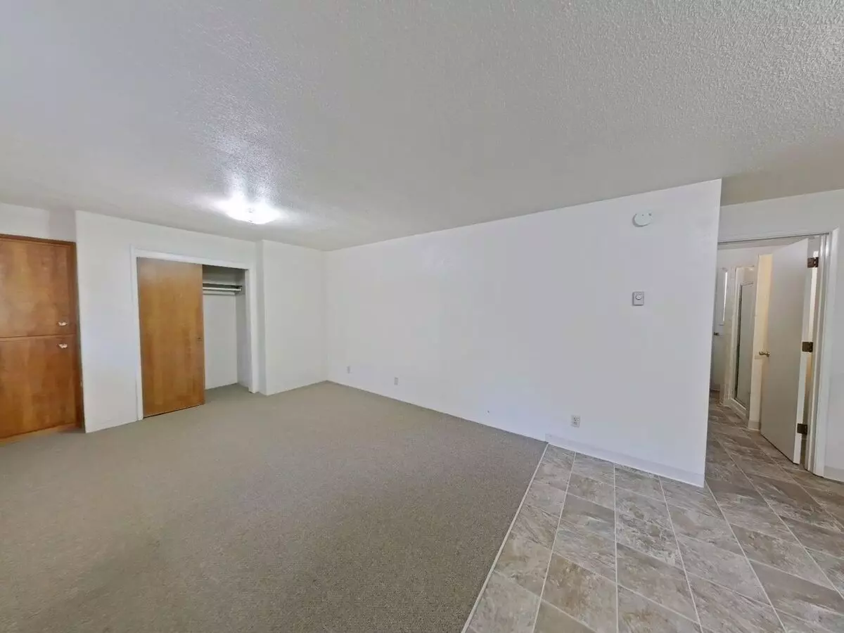 555 W 8th Ave Apartment for rent in Eugene, OR