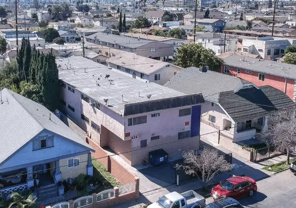 626 W 78th St Apartment for rent in Los Angeles, CA