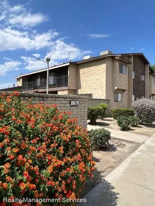 1801 S Real Rd Apartment for rent in Bakersfield, CA