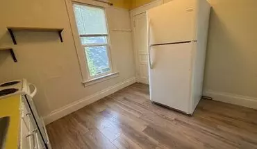 4 of 9 Cozy Upper Unit Close To Campus House for rent in Bozeman, MT