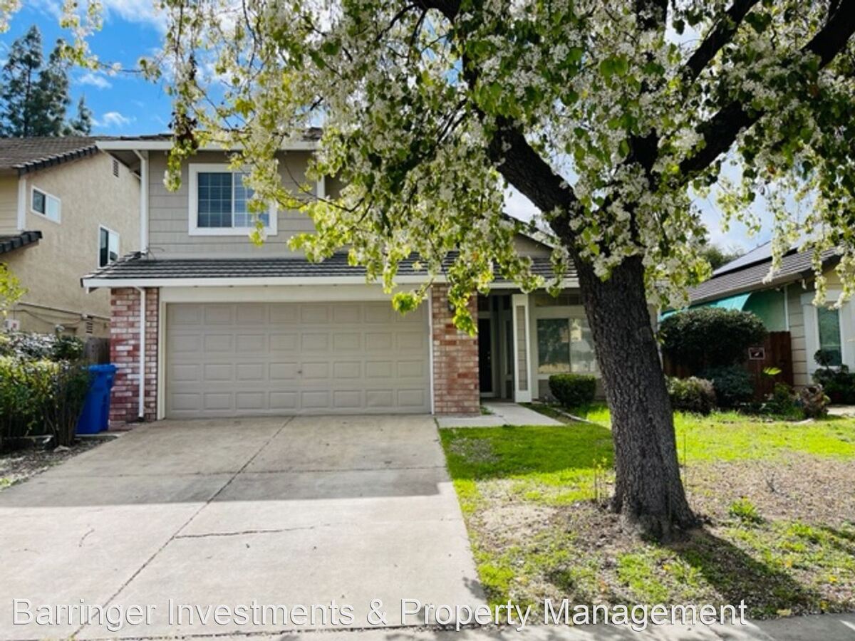 132 Victoria St Tracy, CA House for Rent Rentable