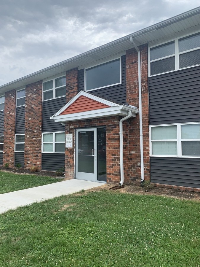 Coldwater Flats Apartments 1320 Lee Court Evansville, IN