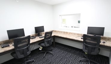 5 of 9 The Arbor at Lindale Trail Apartment for rent in Marion, IA