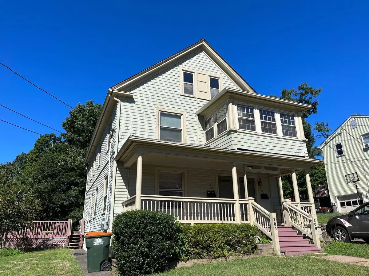 104 Oak St Apartment for rent in Southington, CT