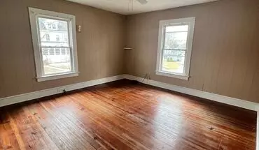 5 of 10 199-201 Oak St Apartment for rent in Manchester, CT