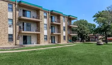 3 of 29 Southgate Apartments Apartment for rent in Bloomington, MN