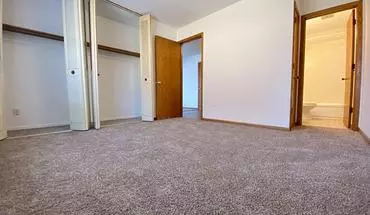 4 of 9 Cedar Avenue Apartments Apartment for rent in Minneapolis, MN