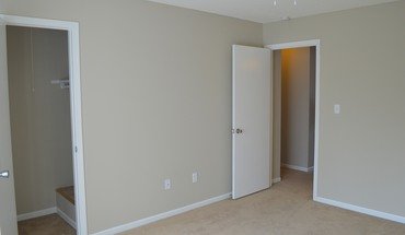5 of 13 Meadow Chase Apartments Townhouse for rent in West Des Moines, IA