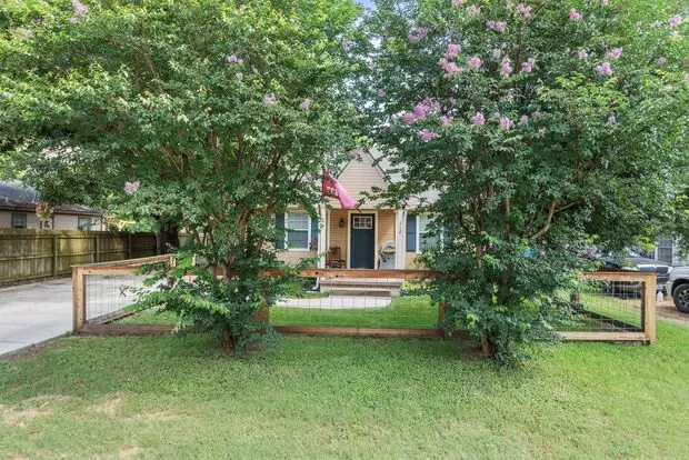 Charming 3 Bed, 2 Bath With Spacious Floor Plan! Apartment for rent in Bryan, TX