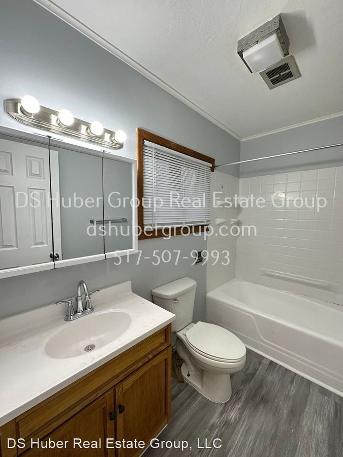 2588 Haslett East Lansing, MI House for Rent Rentable