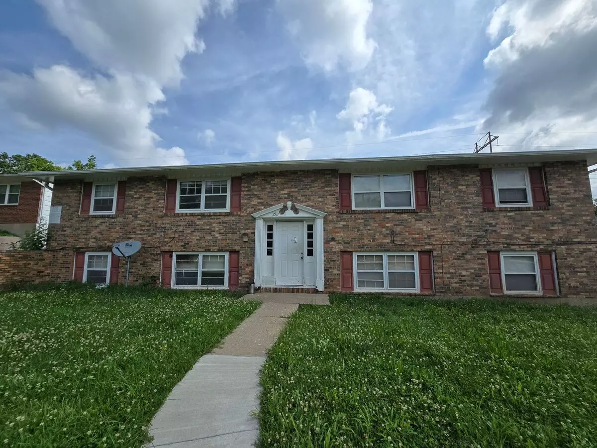 2511 Quail Dr Apartment for rent in Columbia, MO
