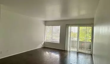 4 of 7 The Palms Apartment for rent in Seattle, WA