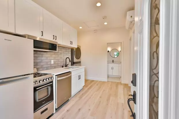 West Falls Apartment for rent in San Diego, CA