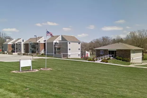 Deer Creek Apartment for rent in Marshall, MO Deer Creek Apartment for rent in Marshall, MO