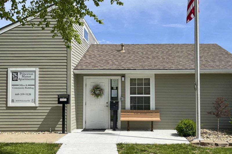 Princeton Manor Senior 62+ Section 8 Community Apartments Trenton, MO