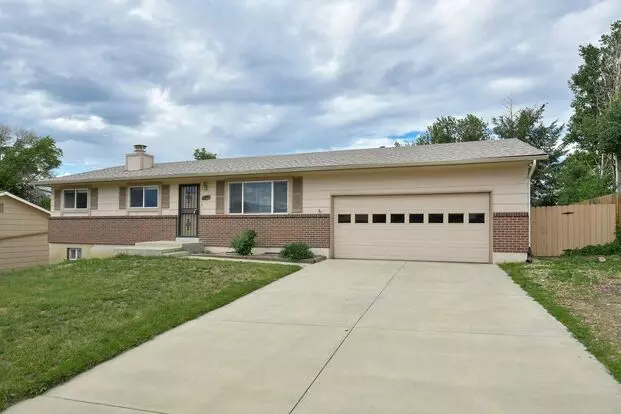 Backs To Park With Mountain Views In Colorado Springs! Apartment for rent in Colorado Springs, CO Backs To Park With Mountain Views In Colorado Springs! Apartment for rent in Colorado Springs, CO
