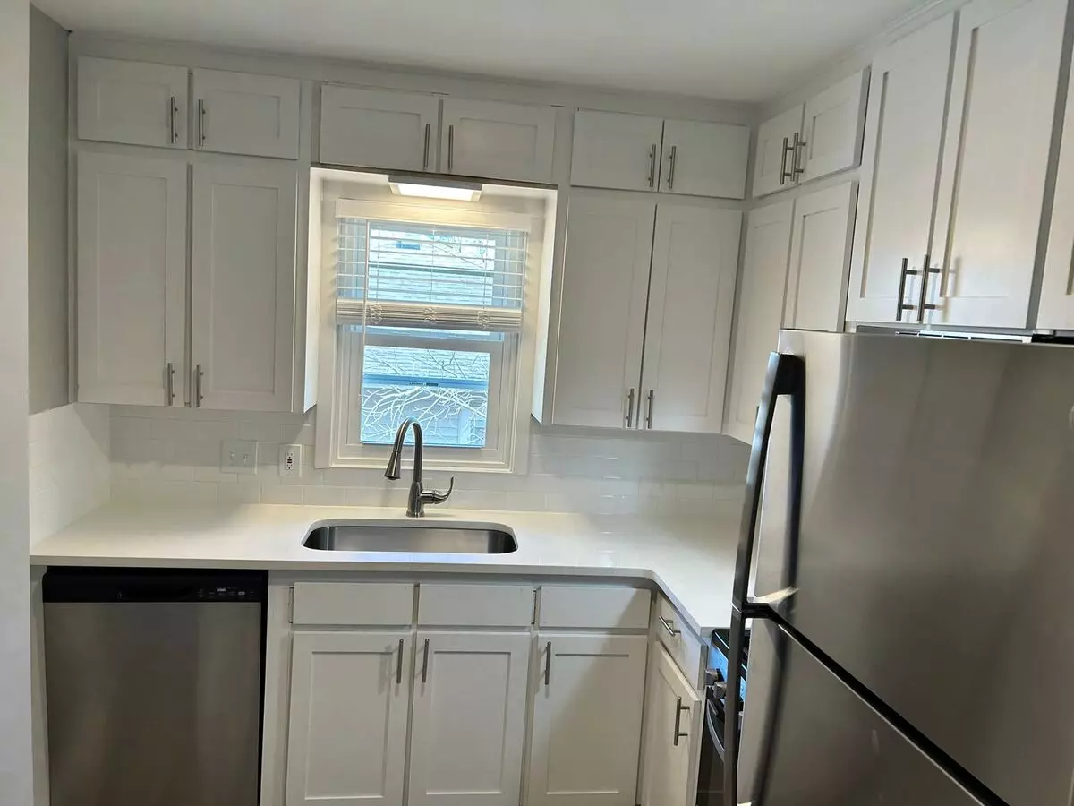 The Davenport Apartment for rent in Omaha, NE