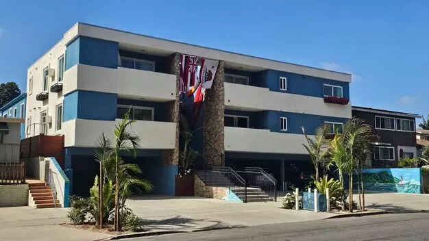 Diamond St Apartment for rent in San Diego, CA