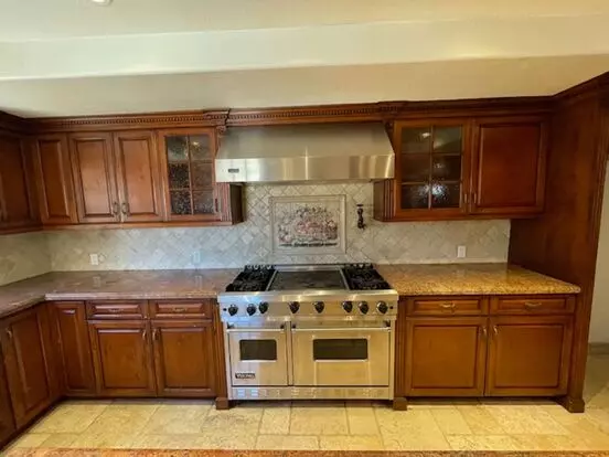 Spacious 4 Bedroom Oxnard Home With Custom Kitchen And More Apartment for rent in Oxnard, CA