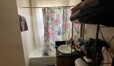 5 of 8 8714 A W Mitchell St Apartment for rent in West Allis, WI