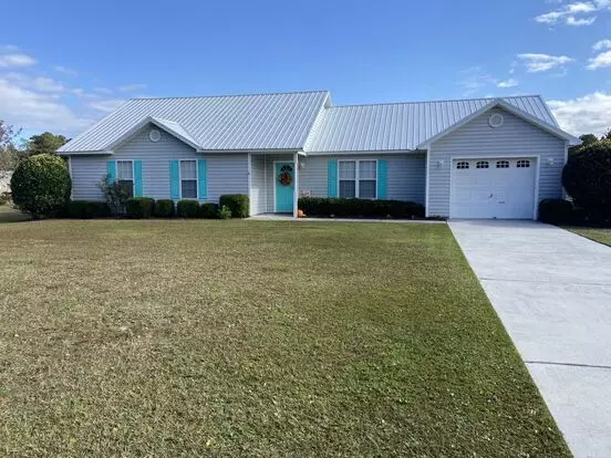 Fully Furnished Rental In Pelletier Apartment for rent in Peletier, NC Fully Furnished Rental In Pelletier Apartment for rent in Peletier, NC
