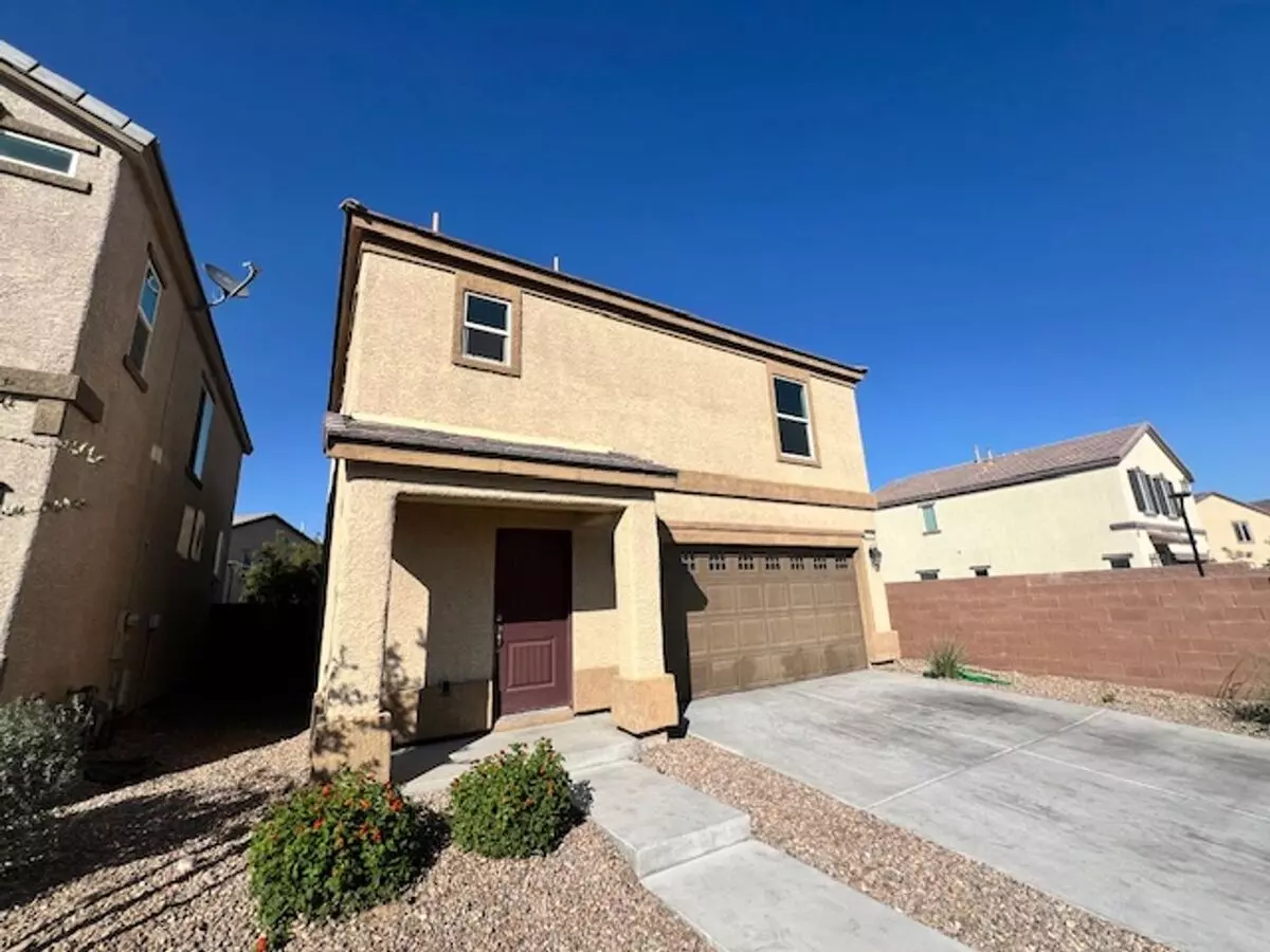 Three Bedrooms And Two And A Half Bathroom Home House for rent in Las Vegas, NV
