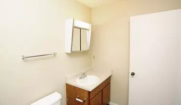 5 of 29 Hidden Ponds Apartment for rent in Gas City, IN