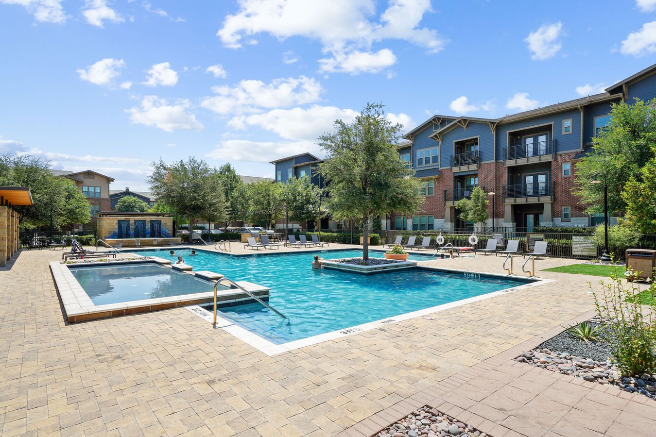 The Berkeley Apartments Fort Worth, TX