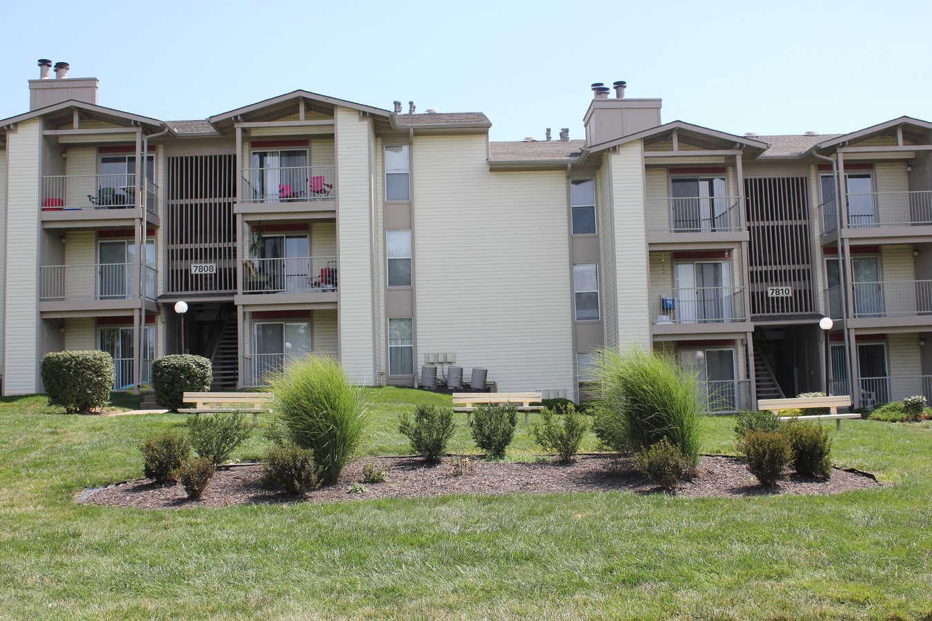 Falcon Point Apartments Kansas City, MO