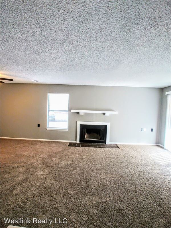 Westlink Village Apartments 505 N Tyler Rd Wichita, KS