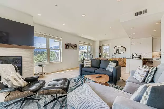 Flatiron View 2br With Rooftop Pool Apartment for rent in Boulder, CO