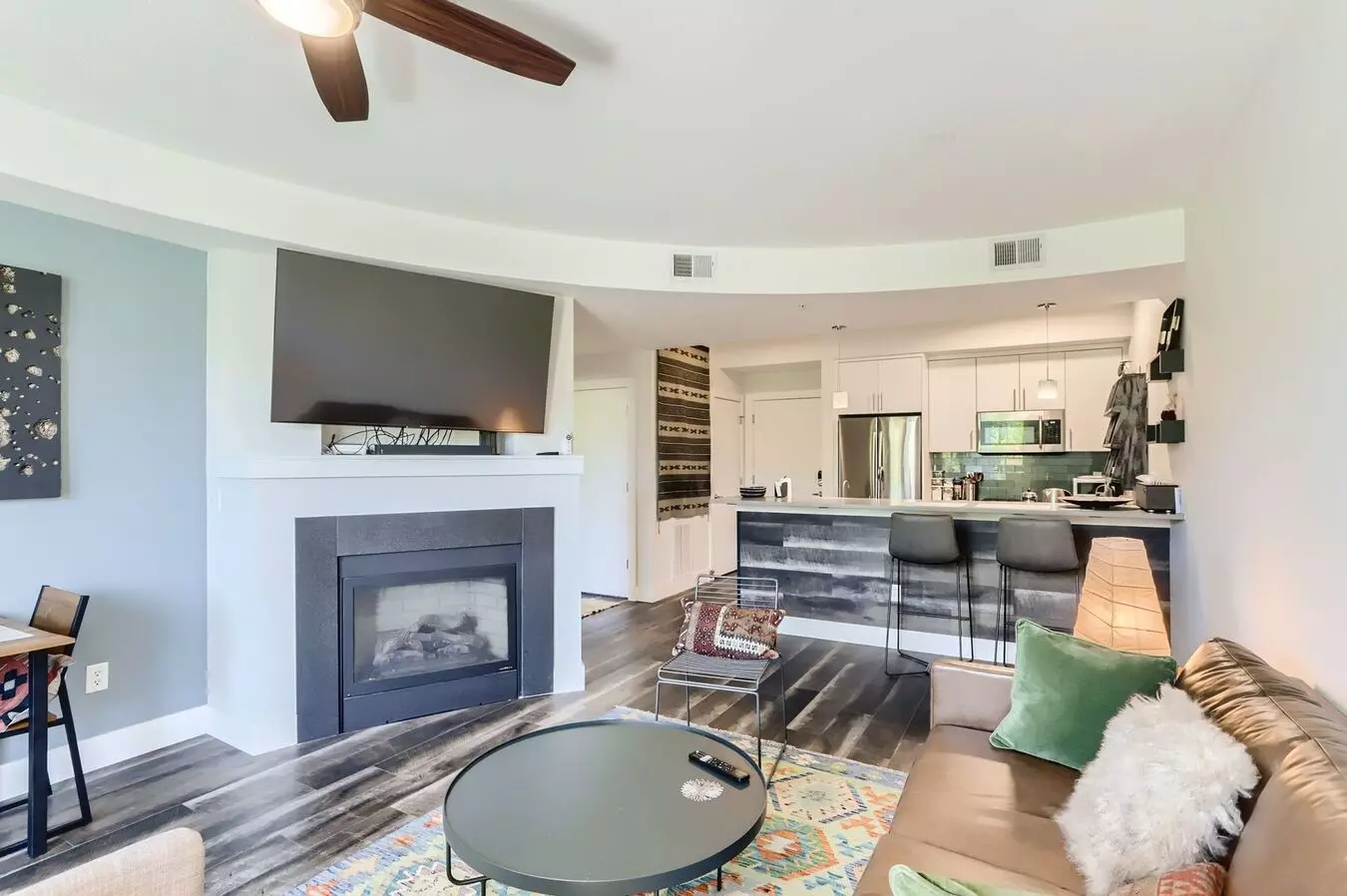 Modern 1 Bdr Condo In Holiday Neighborhood House for rent in Boulder, CO