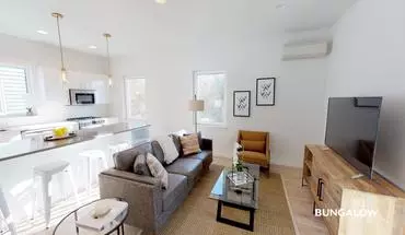 2 of 8 Private Bedroom in Modern Overlook Townhome With Amazing Views Townhouse for rent in Portland, OR