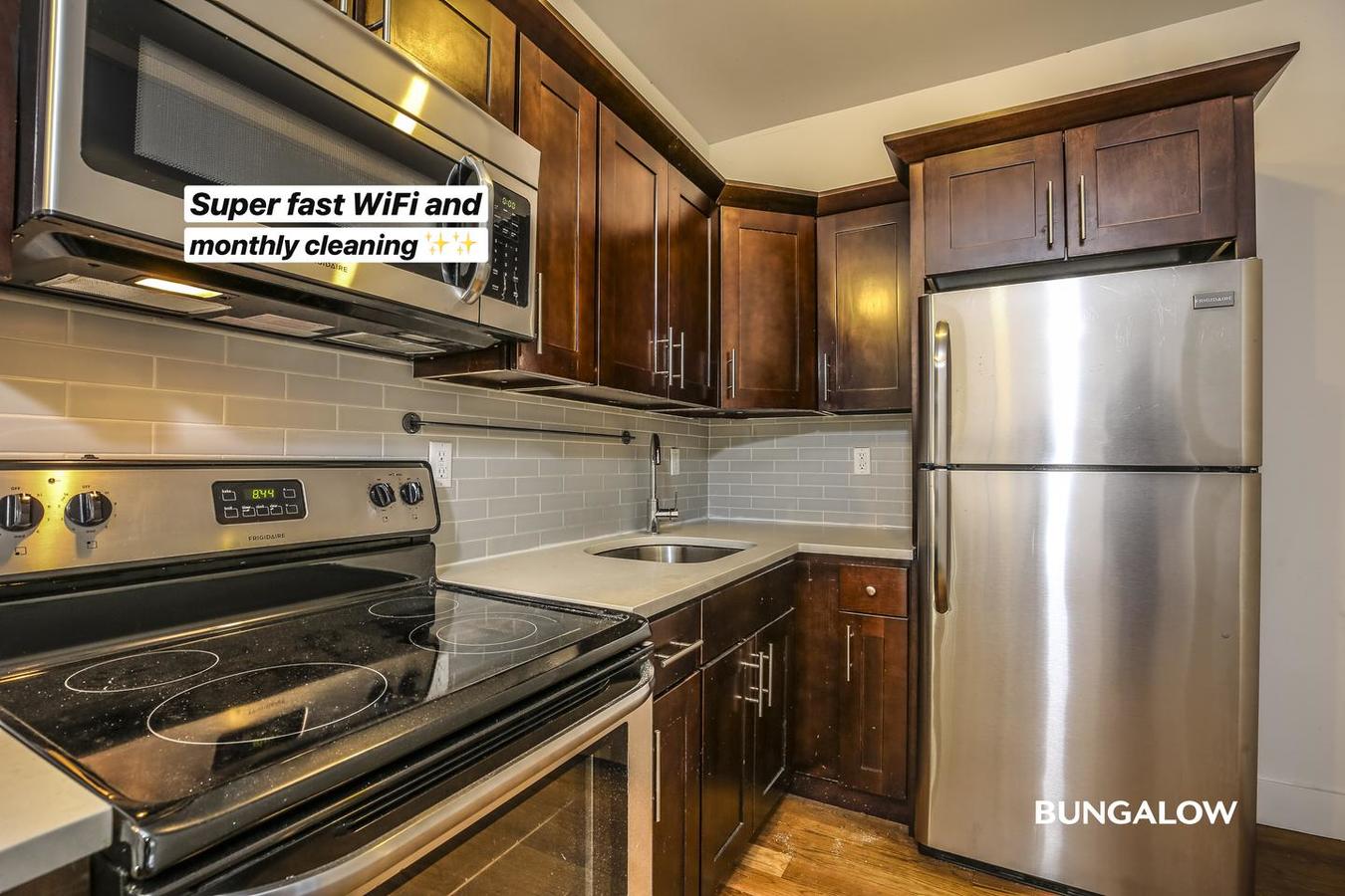 Private Bedroom in Sunny Williamsburg Duplex... Apartments Brooklyn, NY