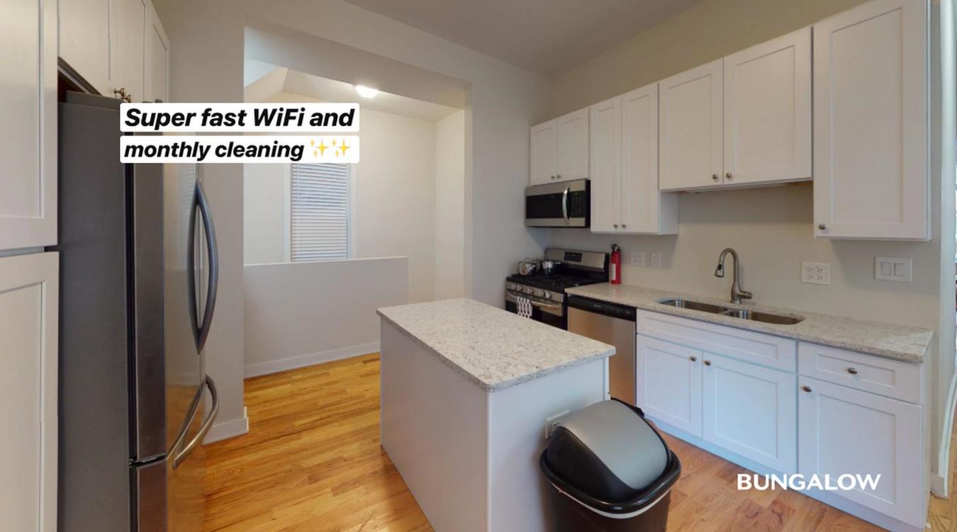 Private Bedroom in Pilsen Apartment... Chicago, IL